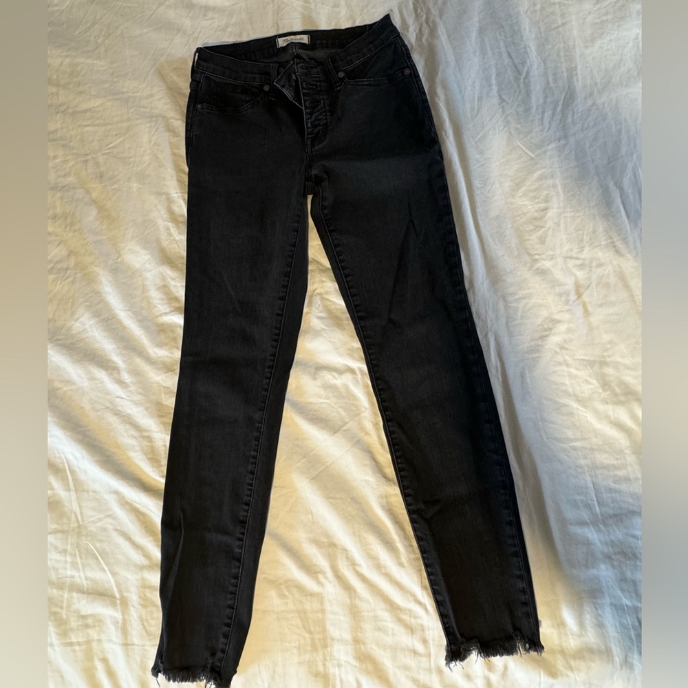 Madewell Highrise Skinny. Size 26. Black